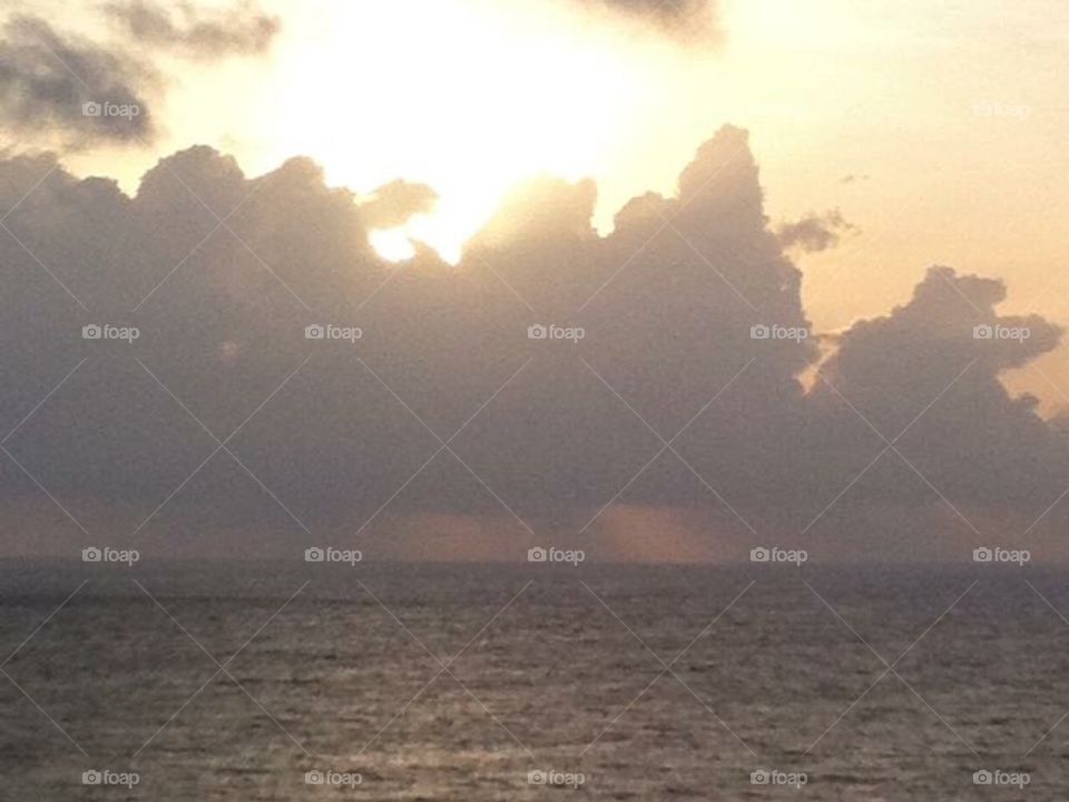 Sunset from Royal Caribbean Cruiseline near Cayman Islands 🇰🇾.
