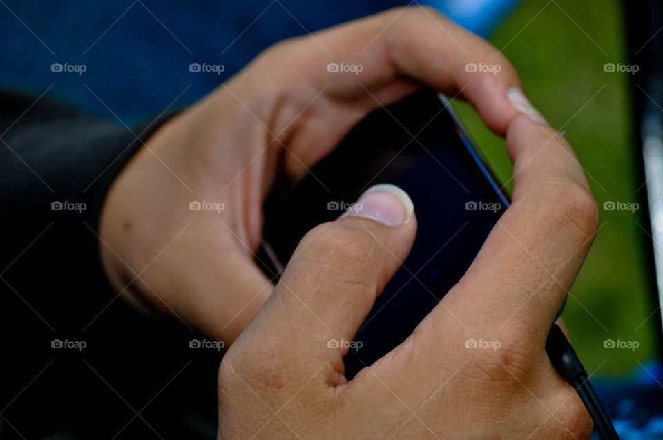 playing hand game fingers by refocusphoto