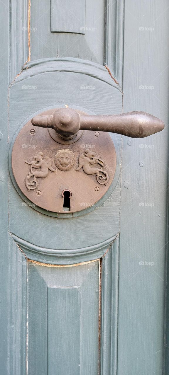 Door handle