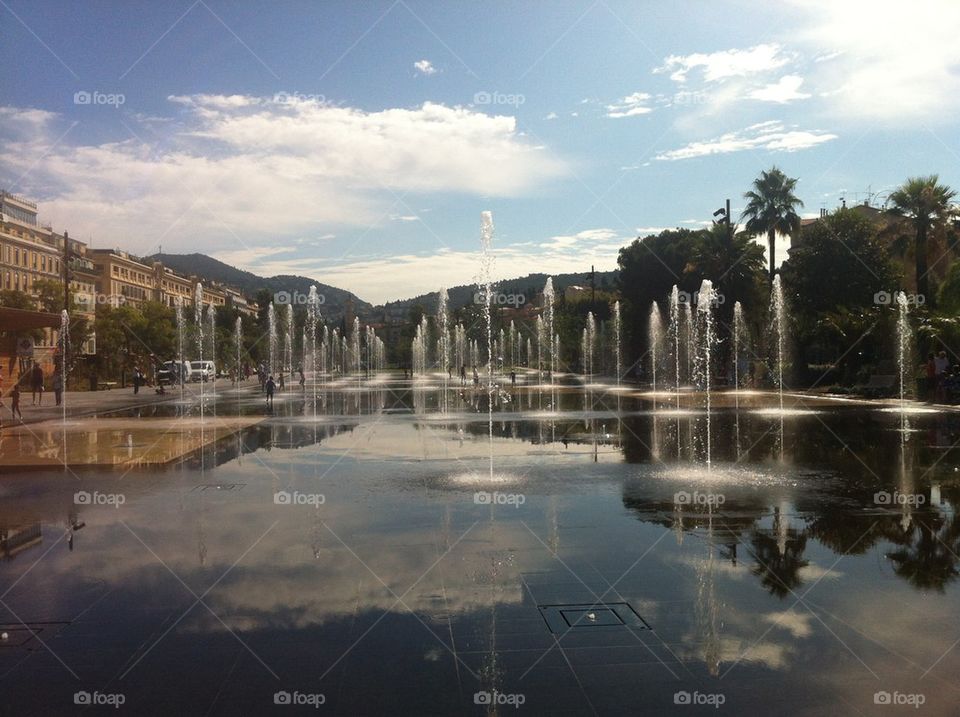 Fountains in Place Messina, Nice