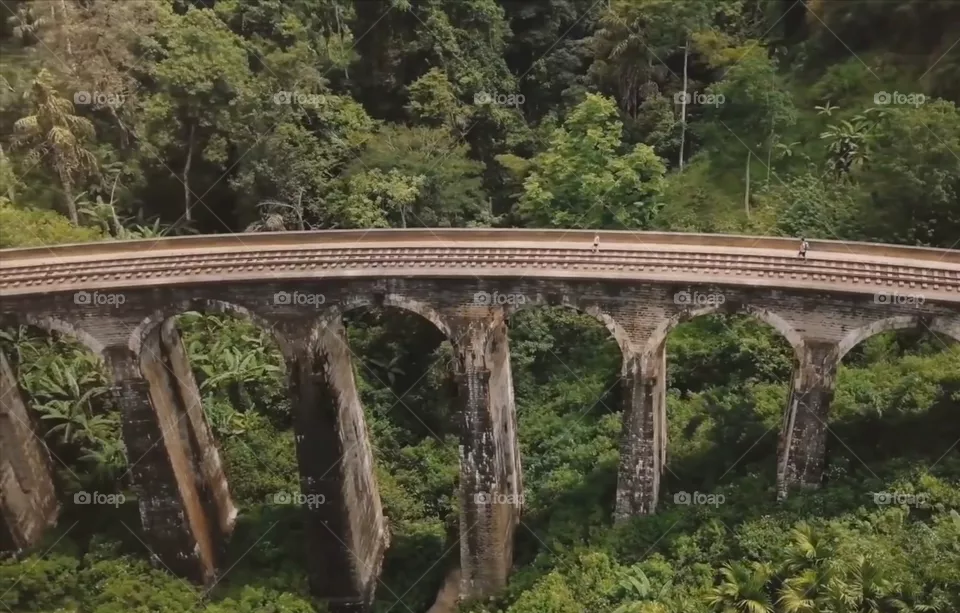 THE NINE ARCH BRIDGE
