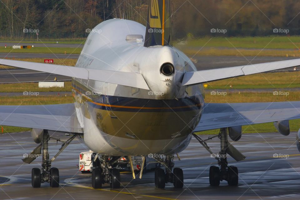 SINGAPORE AIRLINES B747-400 ZRH