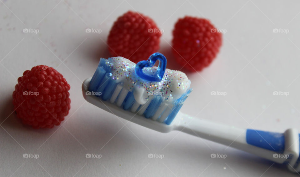 toothbrush