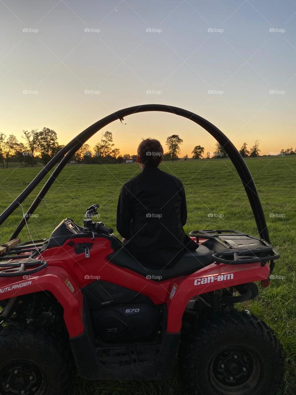 Atardecer en moto can am