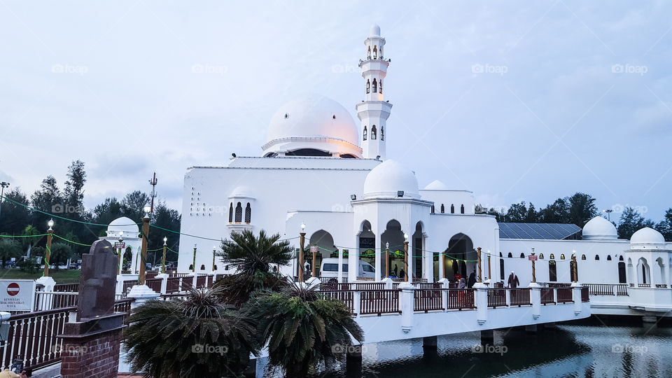 Masjid Terapung, Kuala Ibai, Terengganu