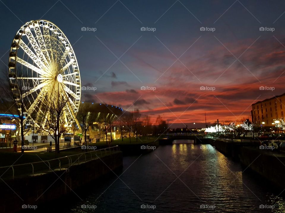 Wheel of Liverpool at night