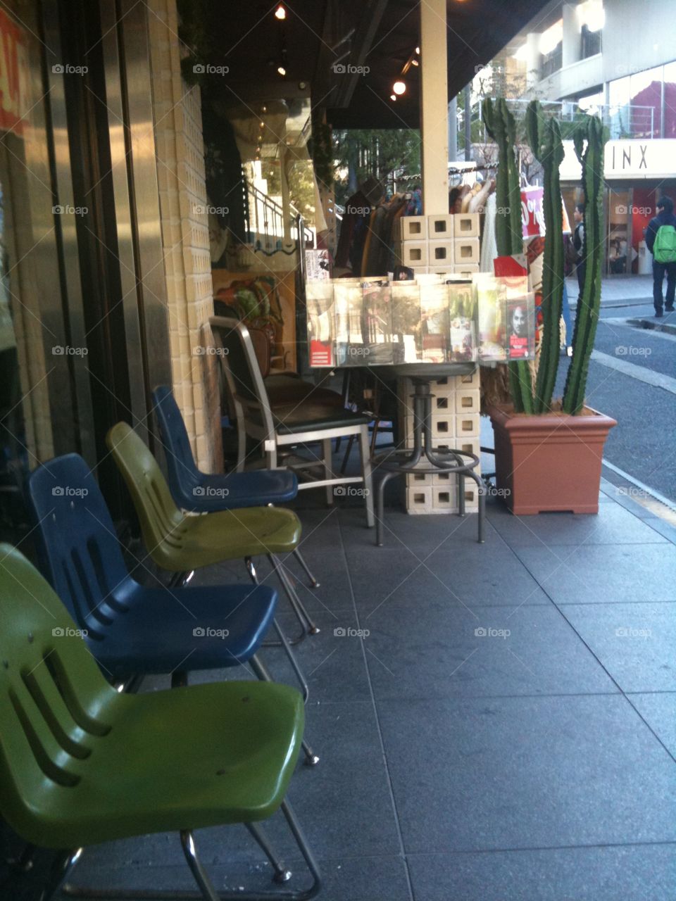 chair&vintage street view