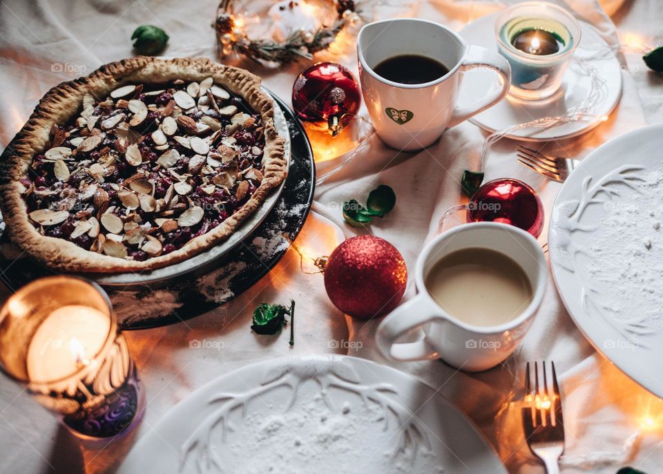 christmas table / celebrating / winter holidays / homemade pie with coffee / christmas decoration