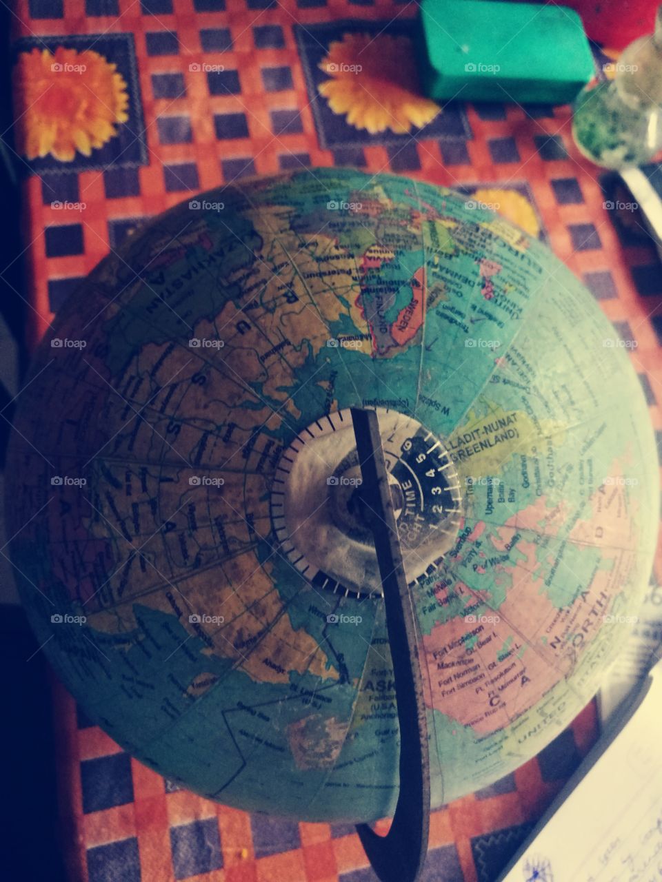 Globe