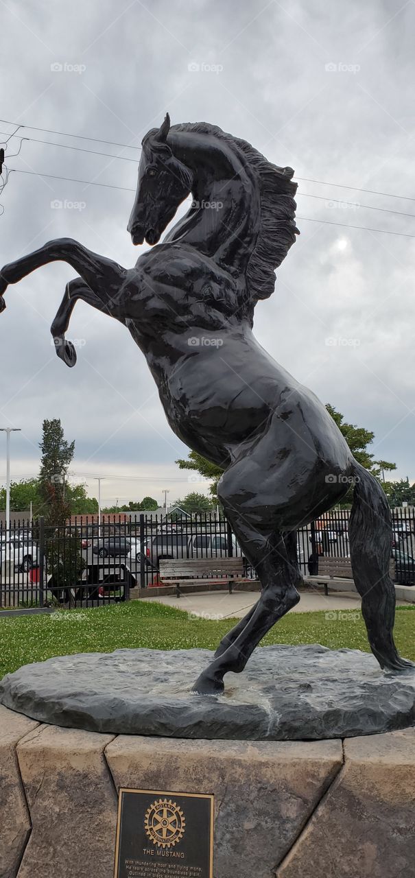 Mustang statue