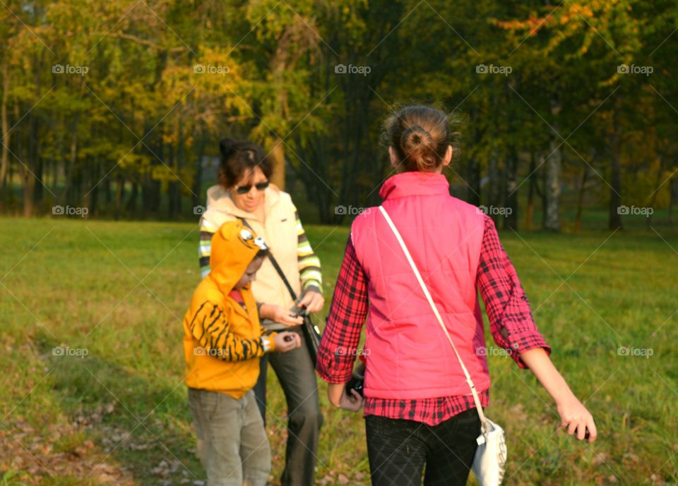 Child, Outdoors, Leisure, Fall, Togetherness