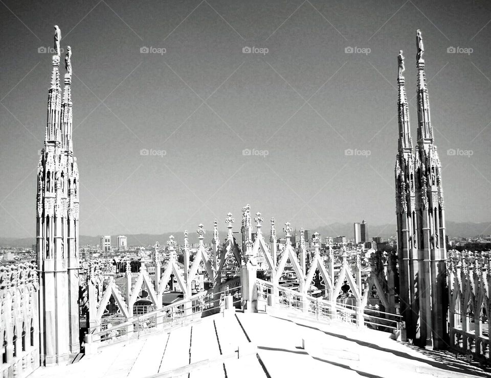 duomo in black and white. blackwhite constrast in history