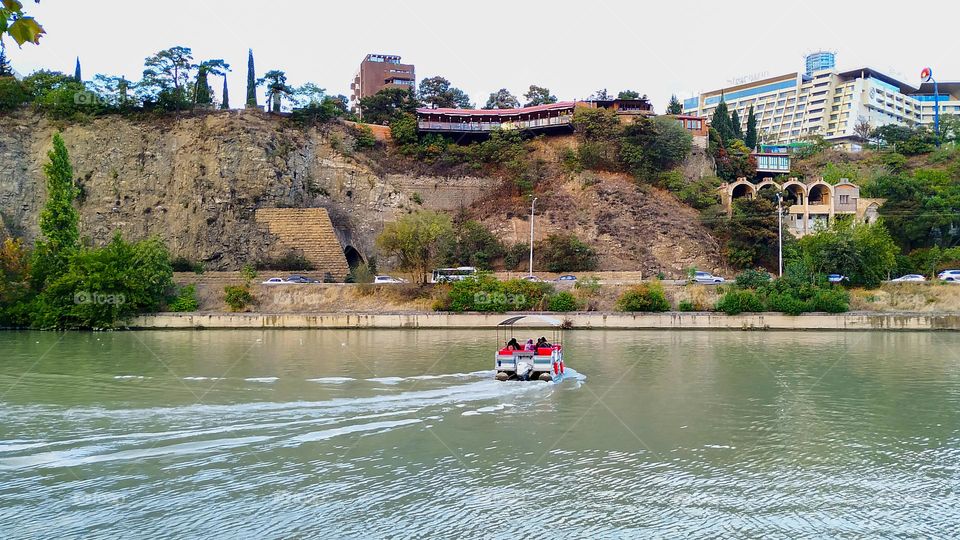 River mtkvari, old Tbilisi