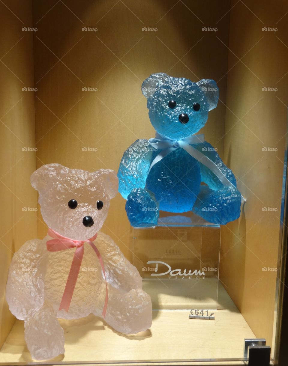 glass bears by Daum in Nancy