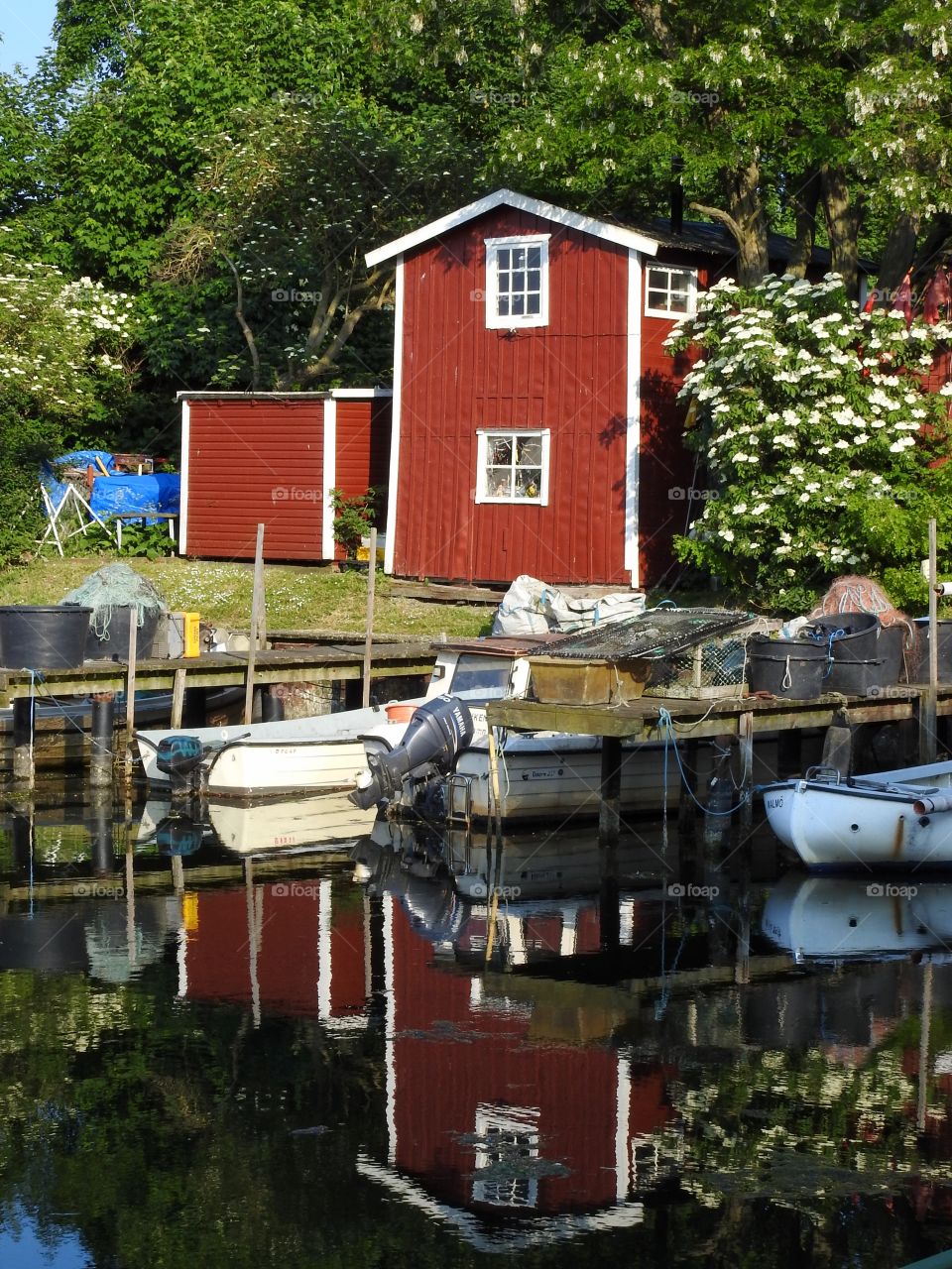 Fishinghut in small harbour