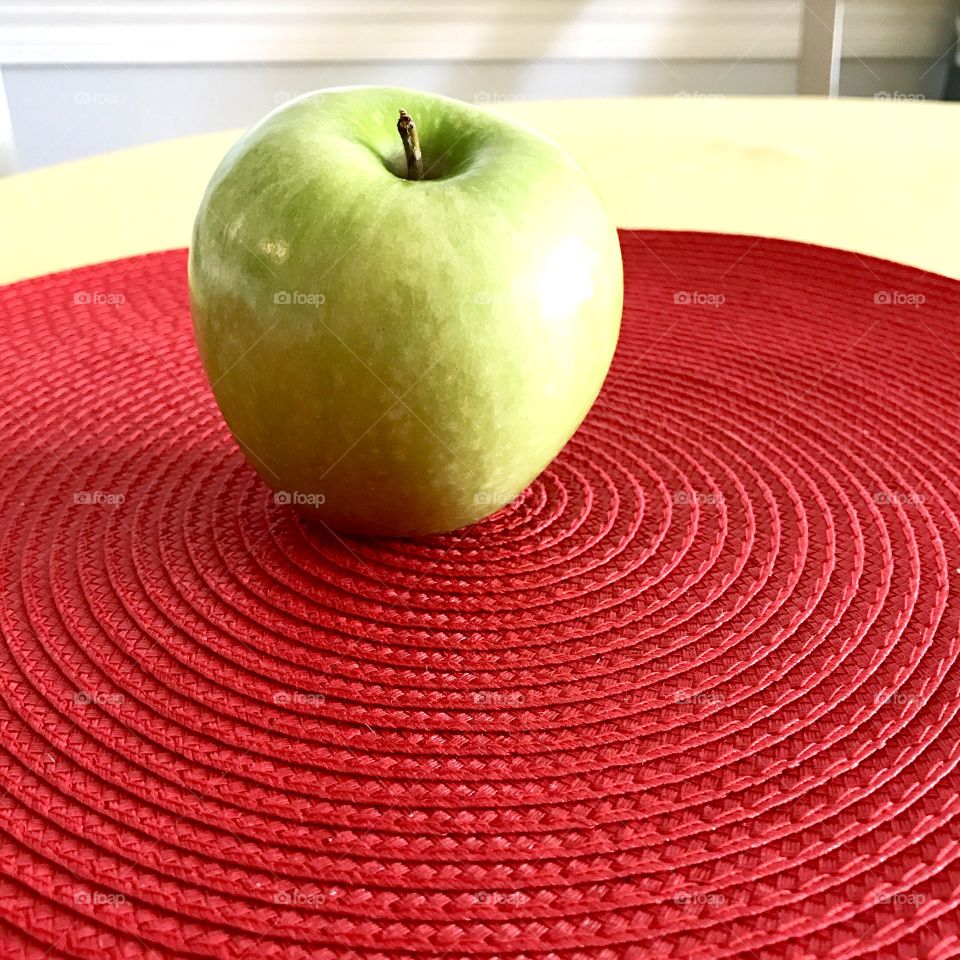 Green Apple Red Placemat