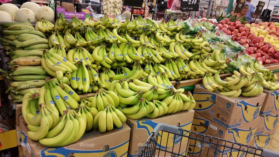 green bananas