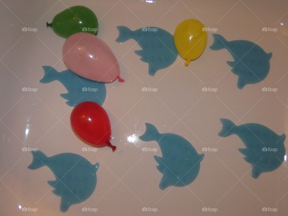 fishes and balloons