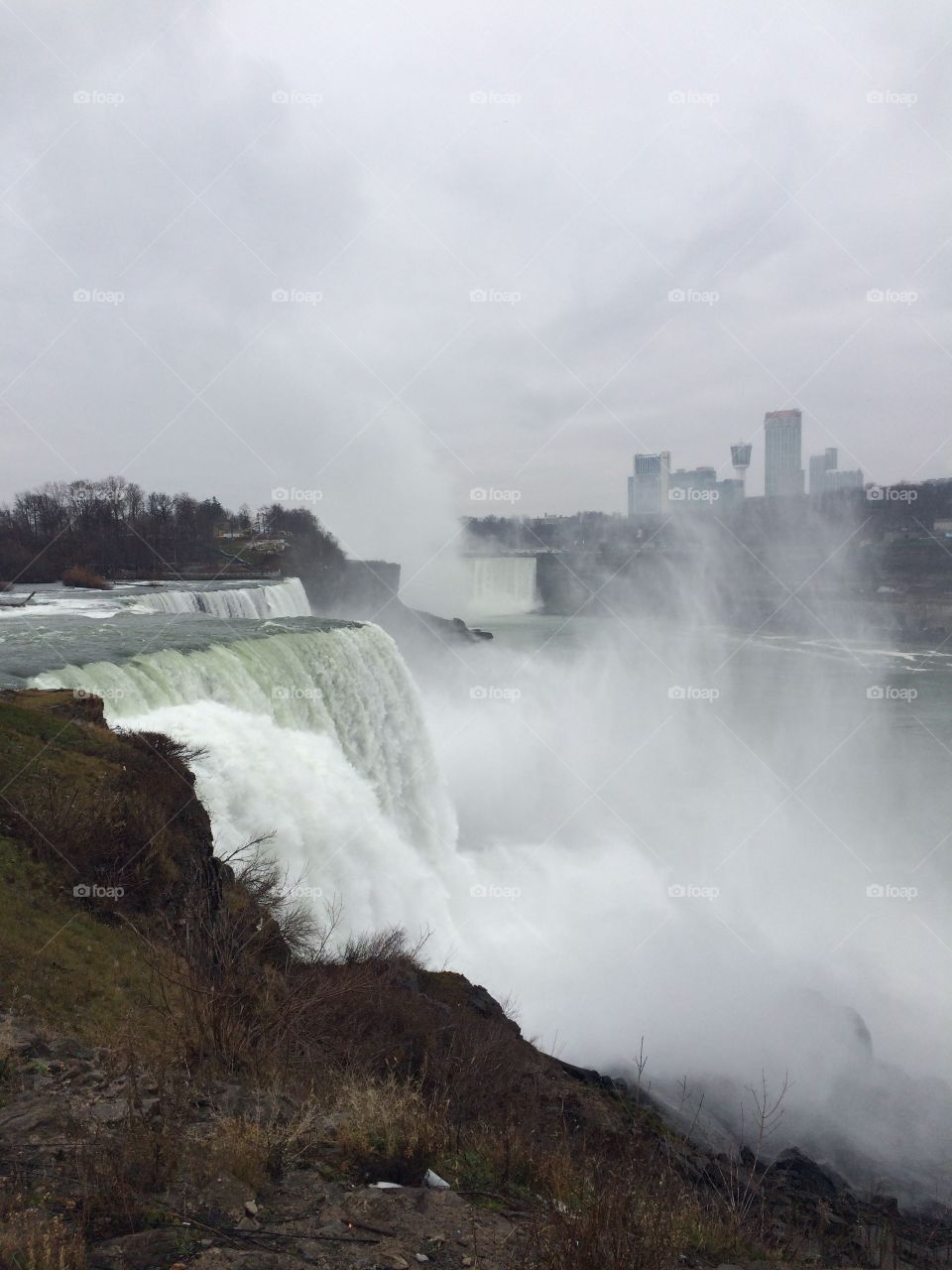 Niagara Falls in the rain 