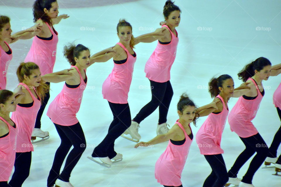 synchronized ice skating