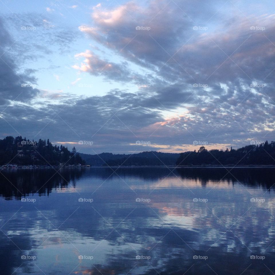 Lake Arrowhead . Morning sunrise on the water
