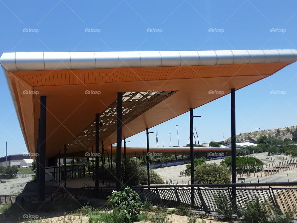 Abandoned multi purpose structure at Naserac.