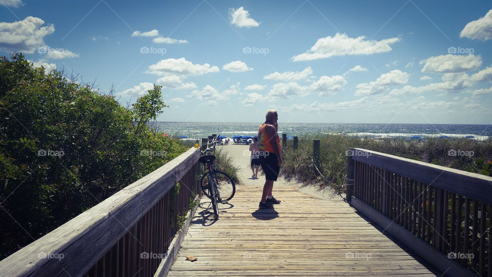 Veteran bikes to the shore