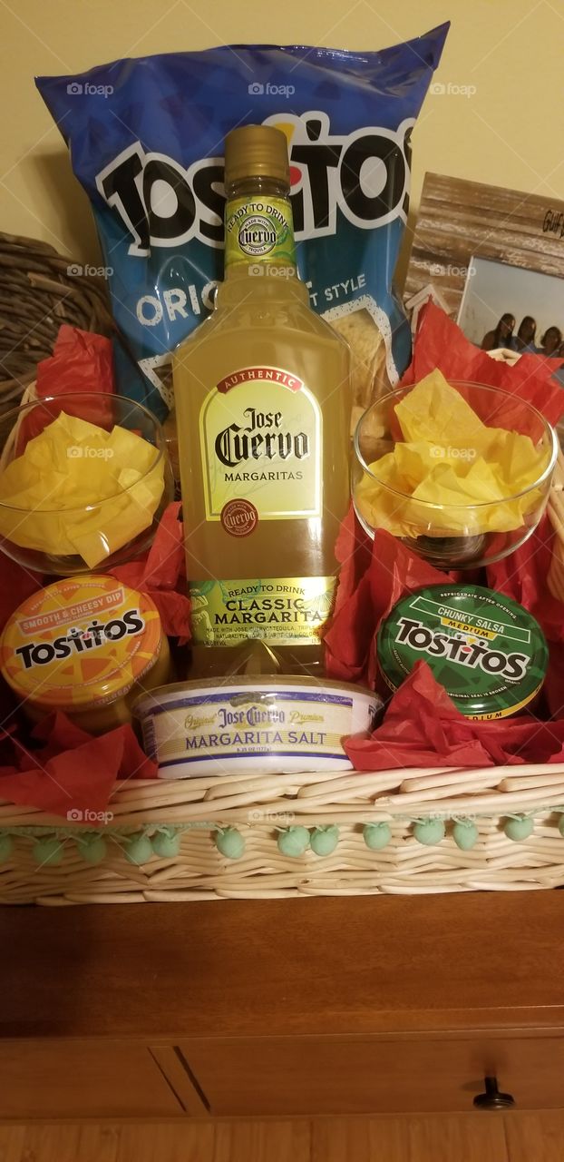 gift basket for trivia night