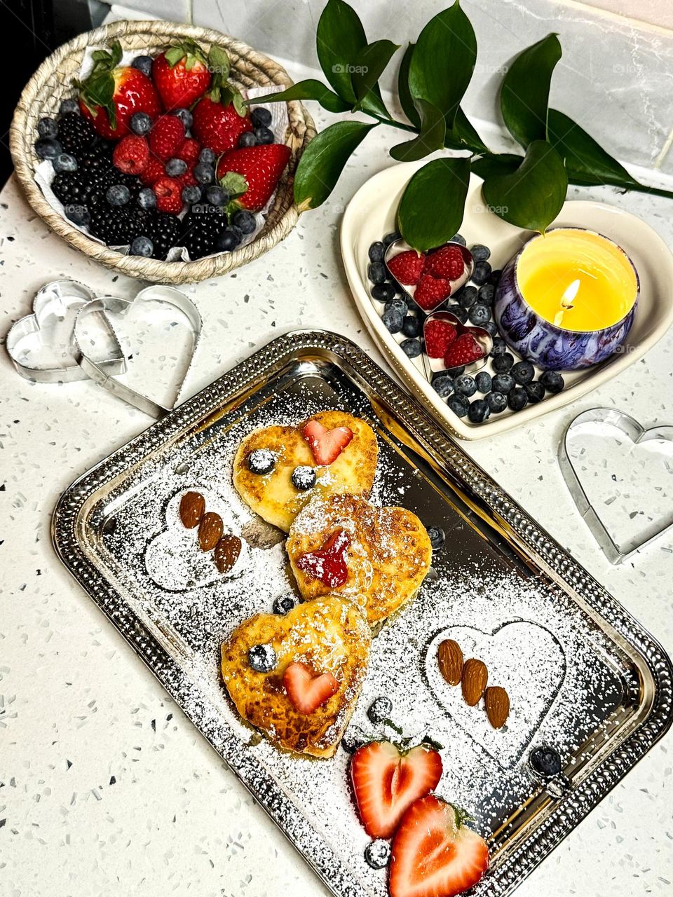 Breakfast strawberry blueberry raspberry