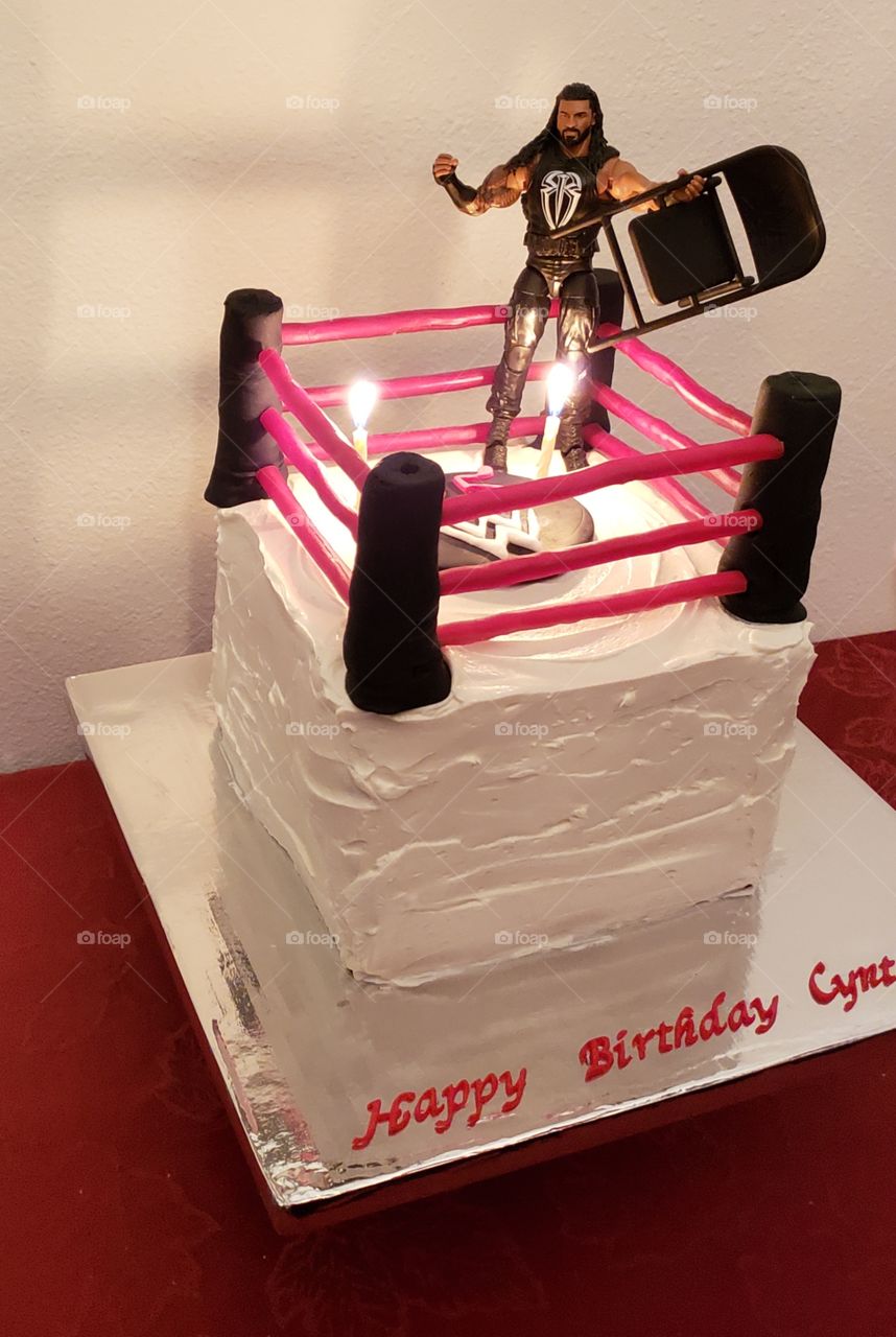 wrestling birthday cake