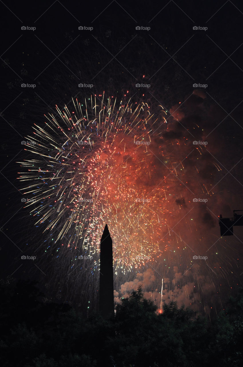 of night monument fireworks by charles2111