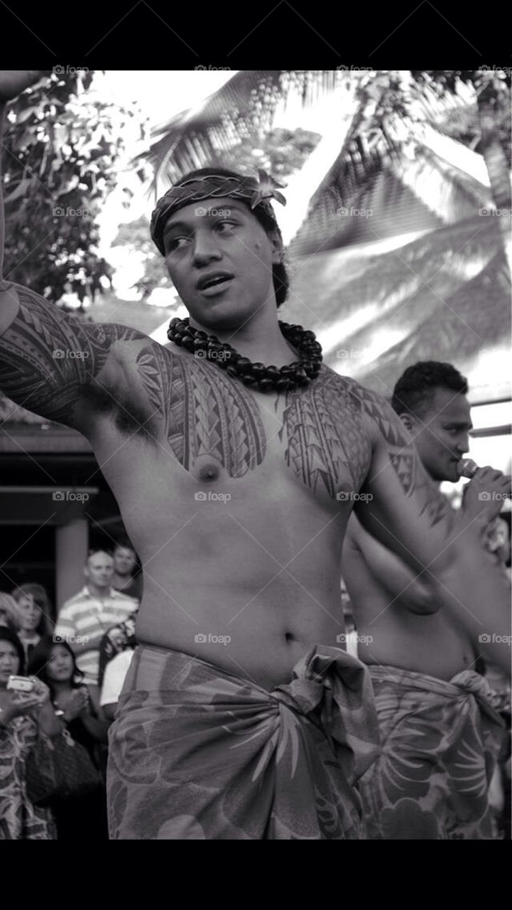 hawaii oahu luau natives by gingersleetsnow