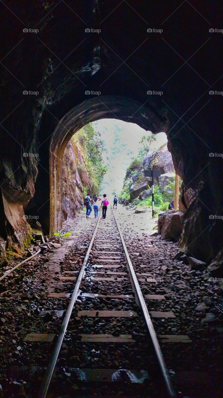 tunnel