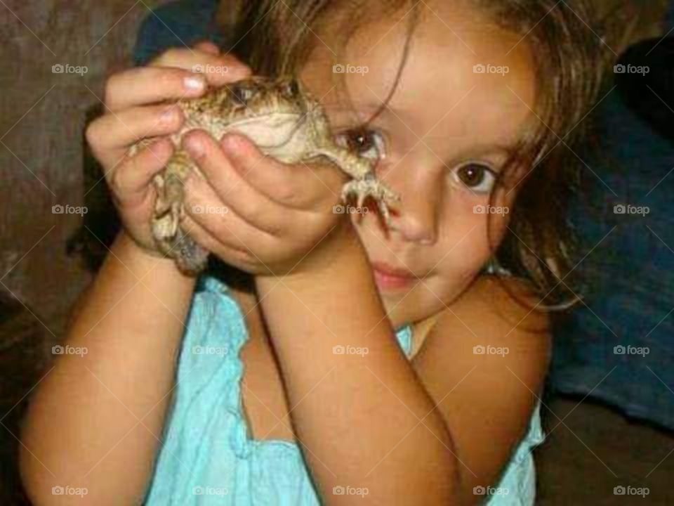 frog and girl