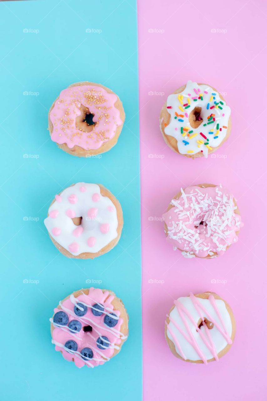 six assorted-flavor doughnuts.. 💜💙❤️💚