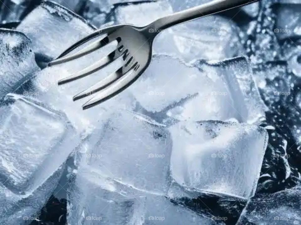 icy fork, cold ice feeling