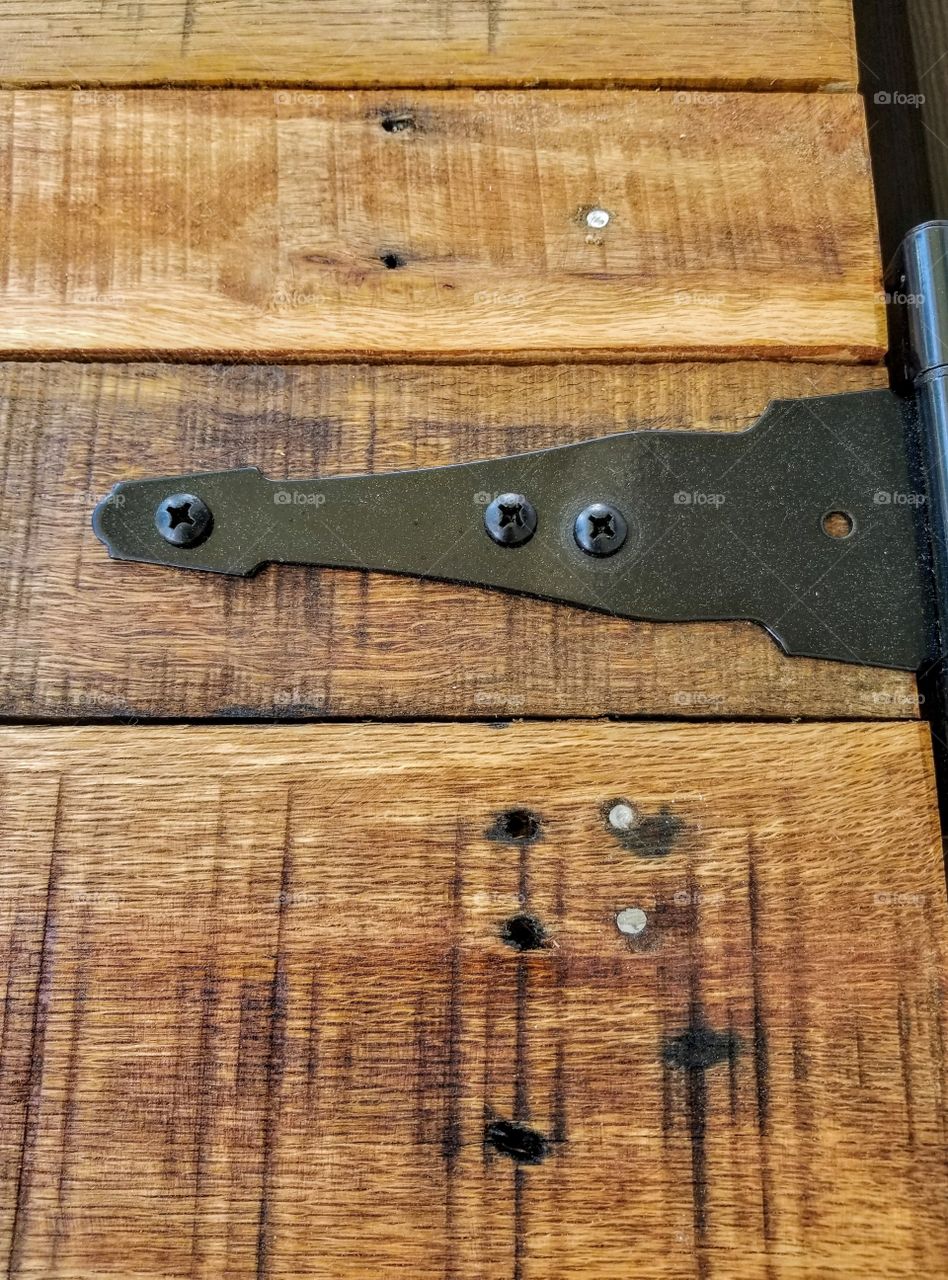 rustic hinge