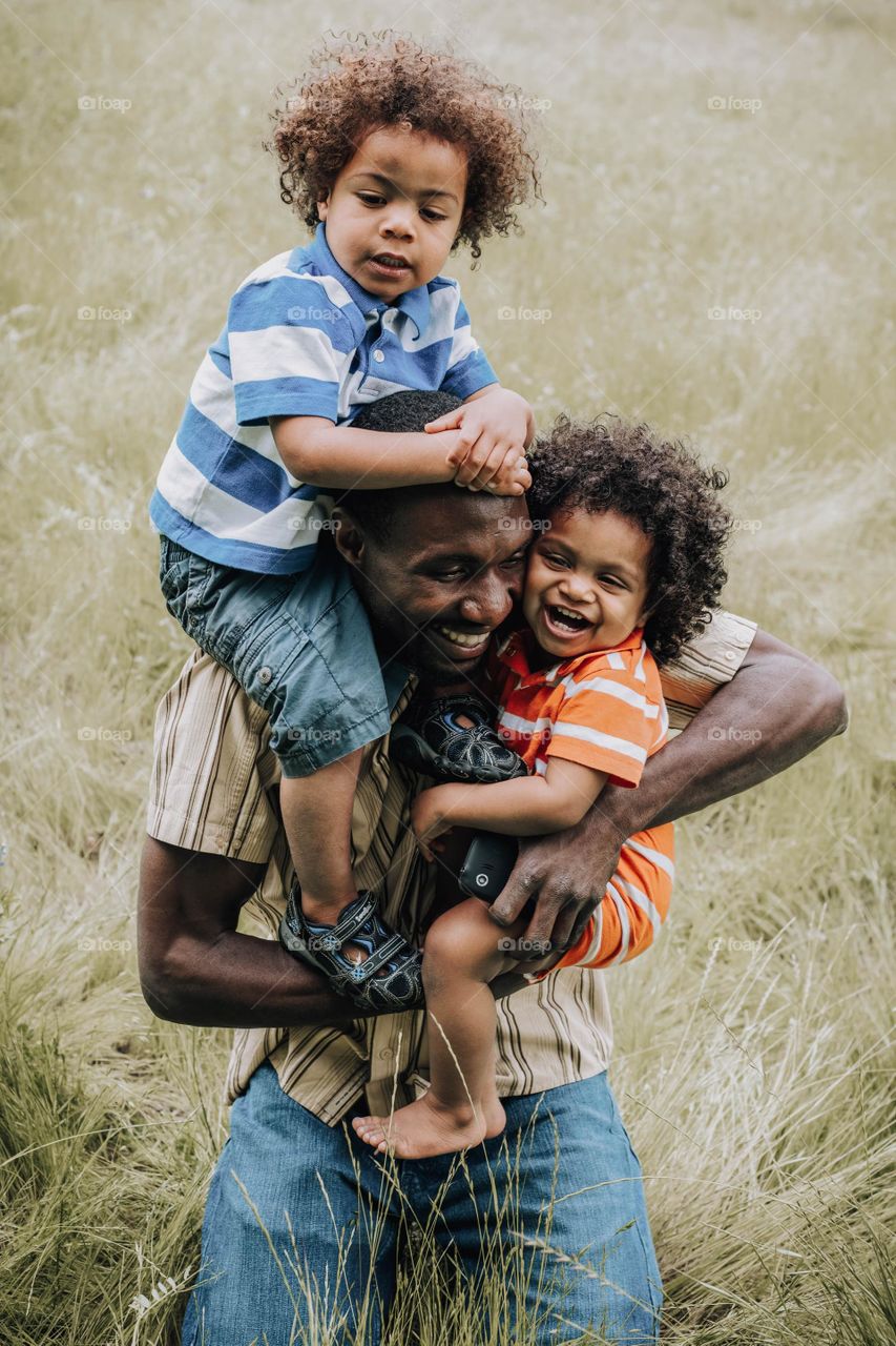 Meet the happy family kids all around the world