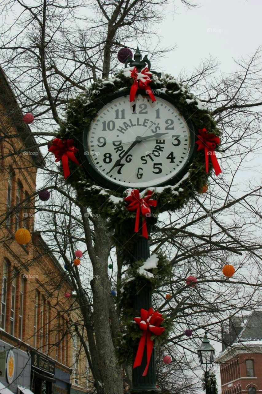 Christmas Clock