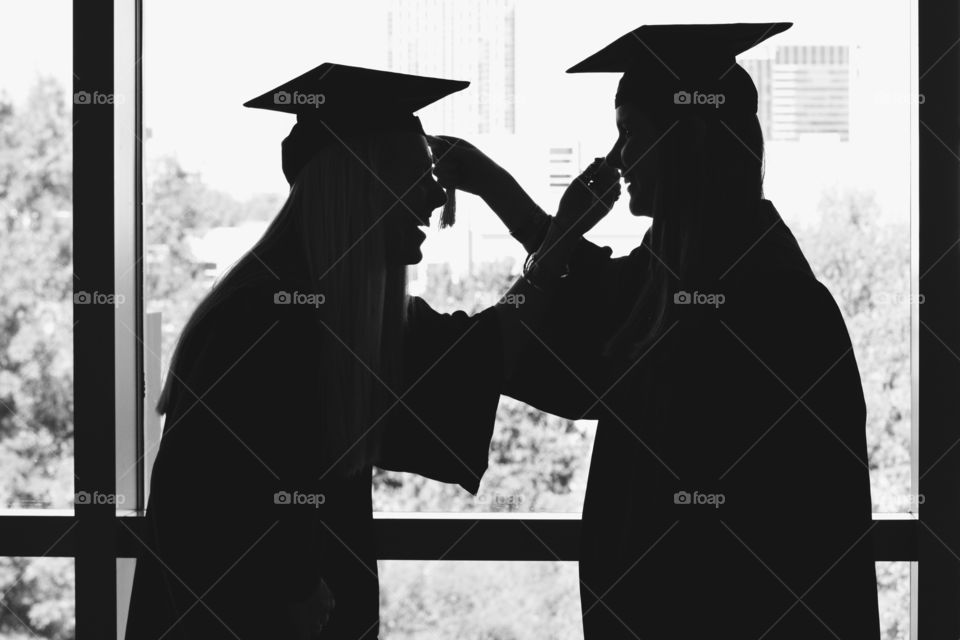 Graduation, Mortarboard, Diploma, Gown (Clothing), People