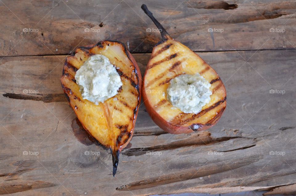 Buffalo Pears with Blue cheese 
