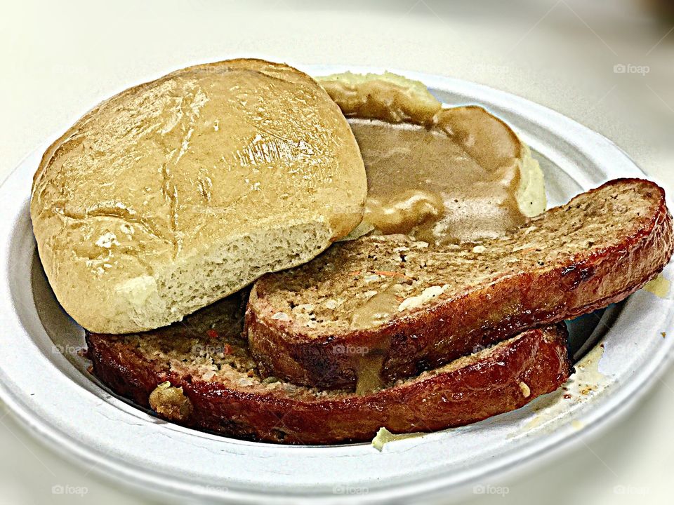 Meat patty and bread