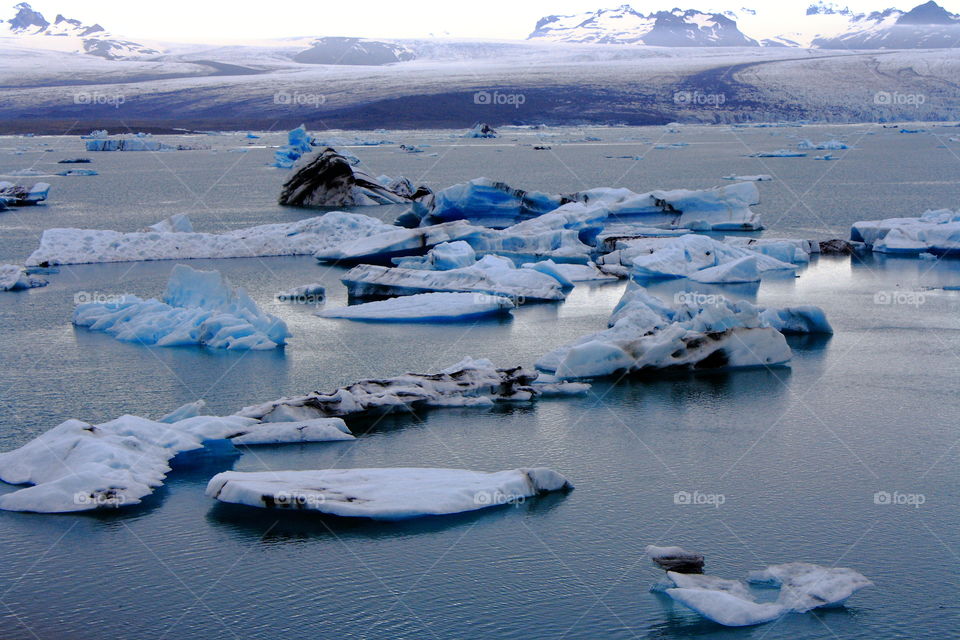 Spectral icebergs - Jökulsárlón 
