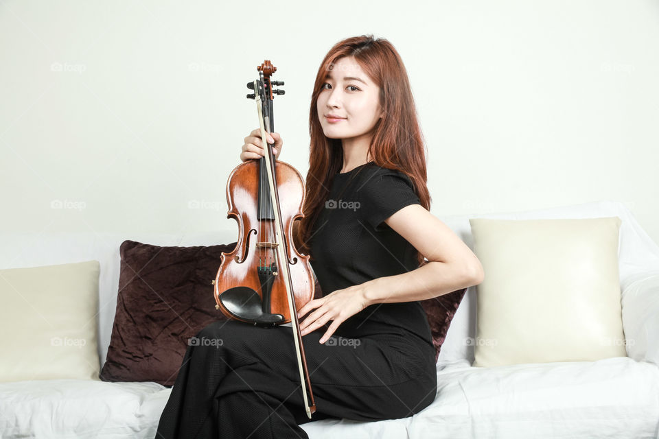 Beautiful Korean violinist