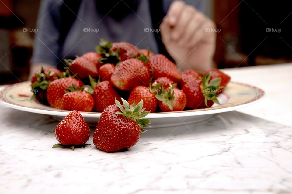 strawberries time