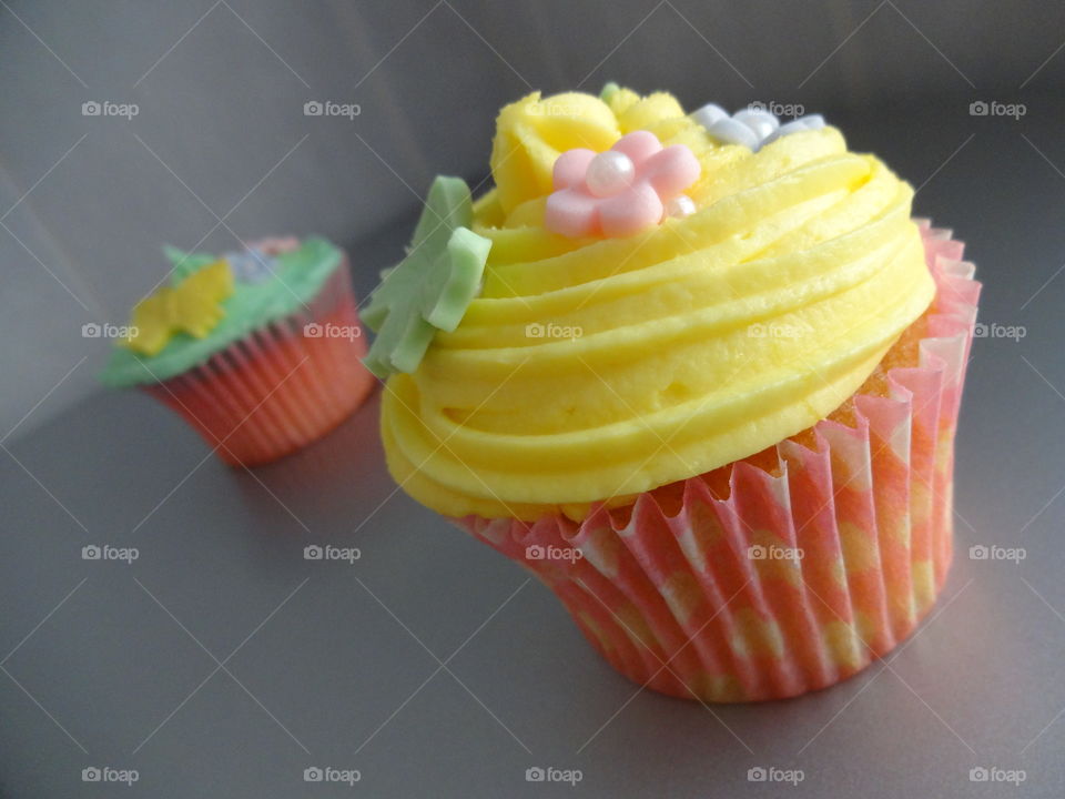 Sweet cupcakes with garnishing