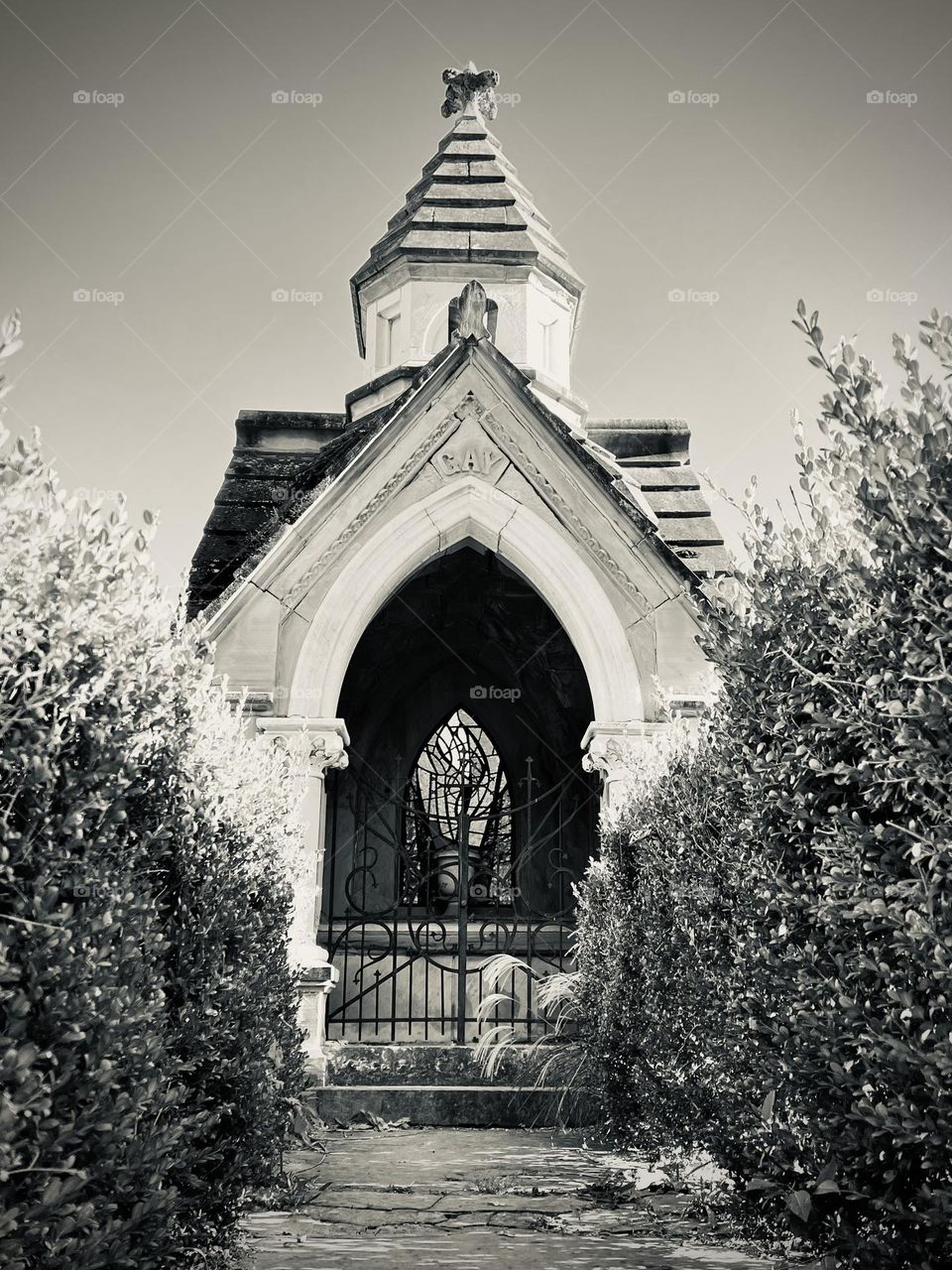 Architecture of a beautiful little mausoleum 