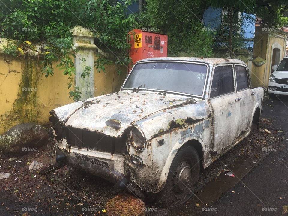 Vintage car in India.