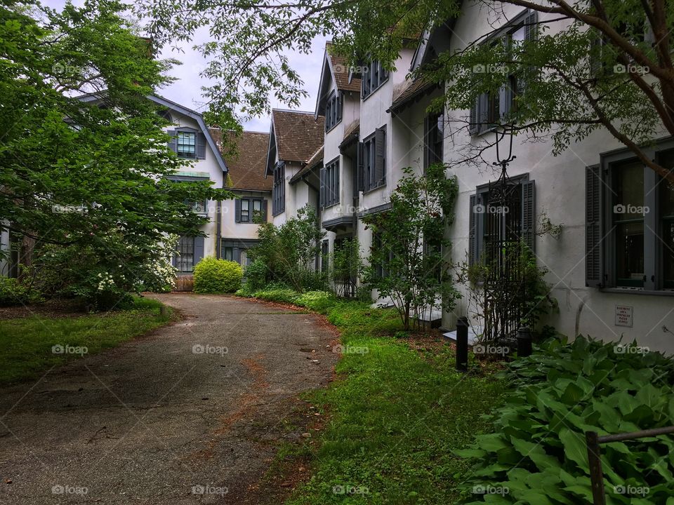 Picture of the Ringwood manor at Ringwood State Park. The place is extremely historic, with numerous connections to the revolutionary war. Many people visit the place on a daily basis. 