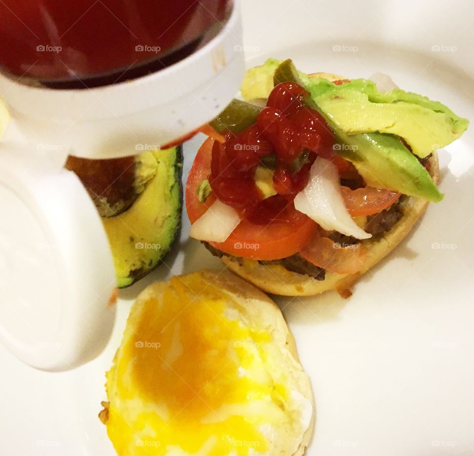 Hamburger with catch-up 